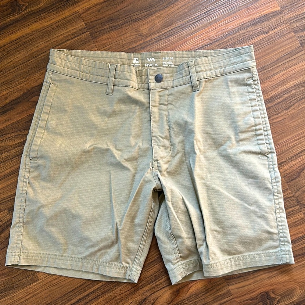 RVCA Men's 30 Brown Casual Shorts Flat Front Khaki